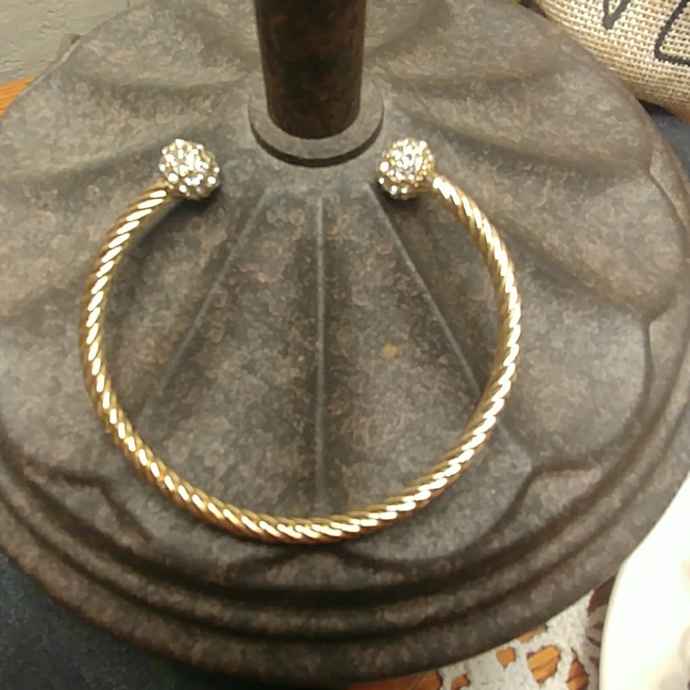 Bracelet - Picture 3 of 5